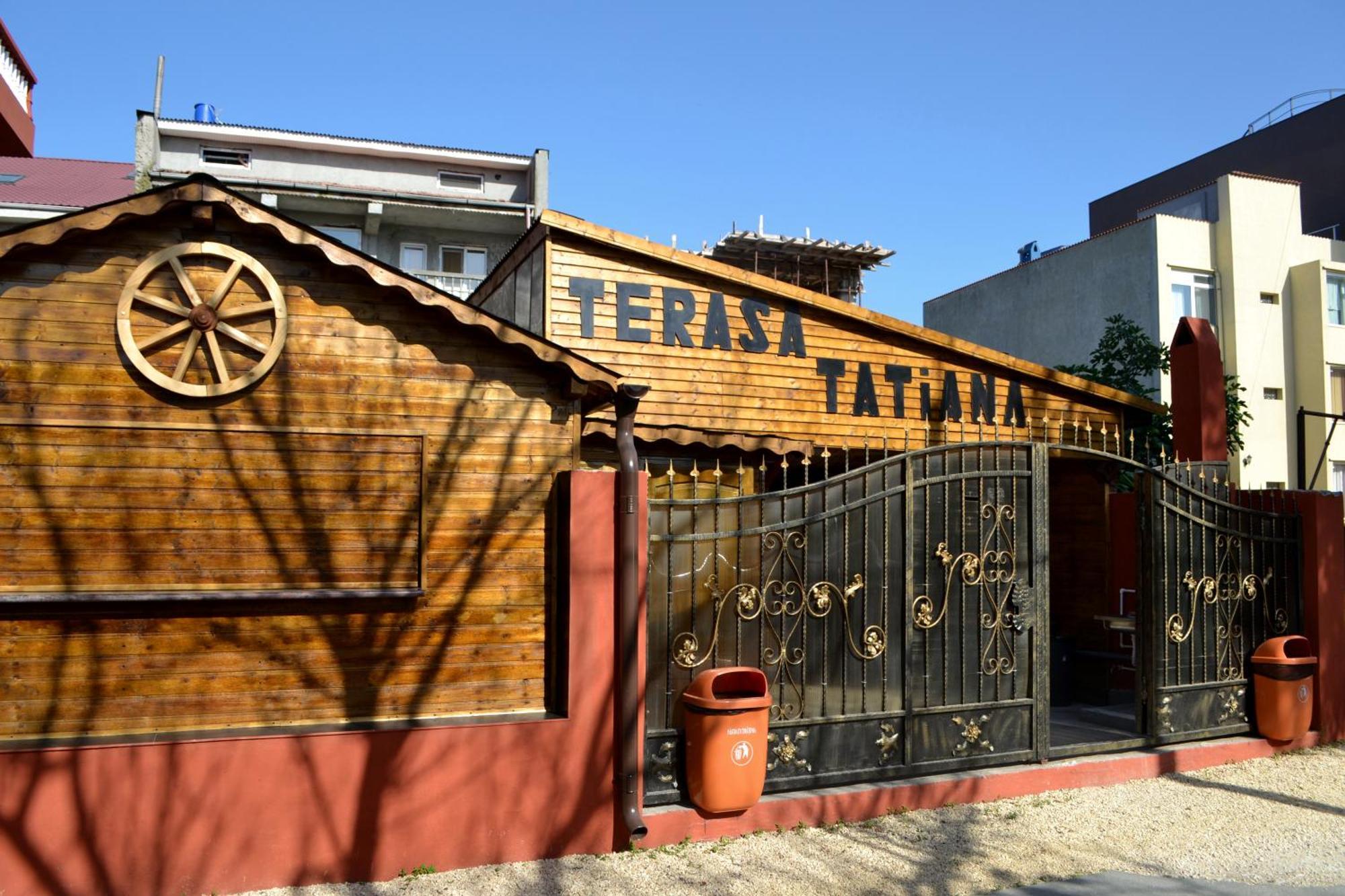 艾福雷诺德 Casa Tatiana酒店 外观 照片