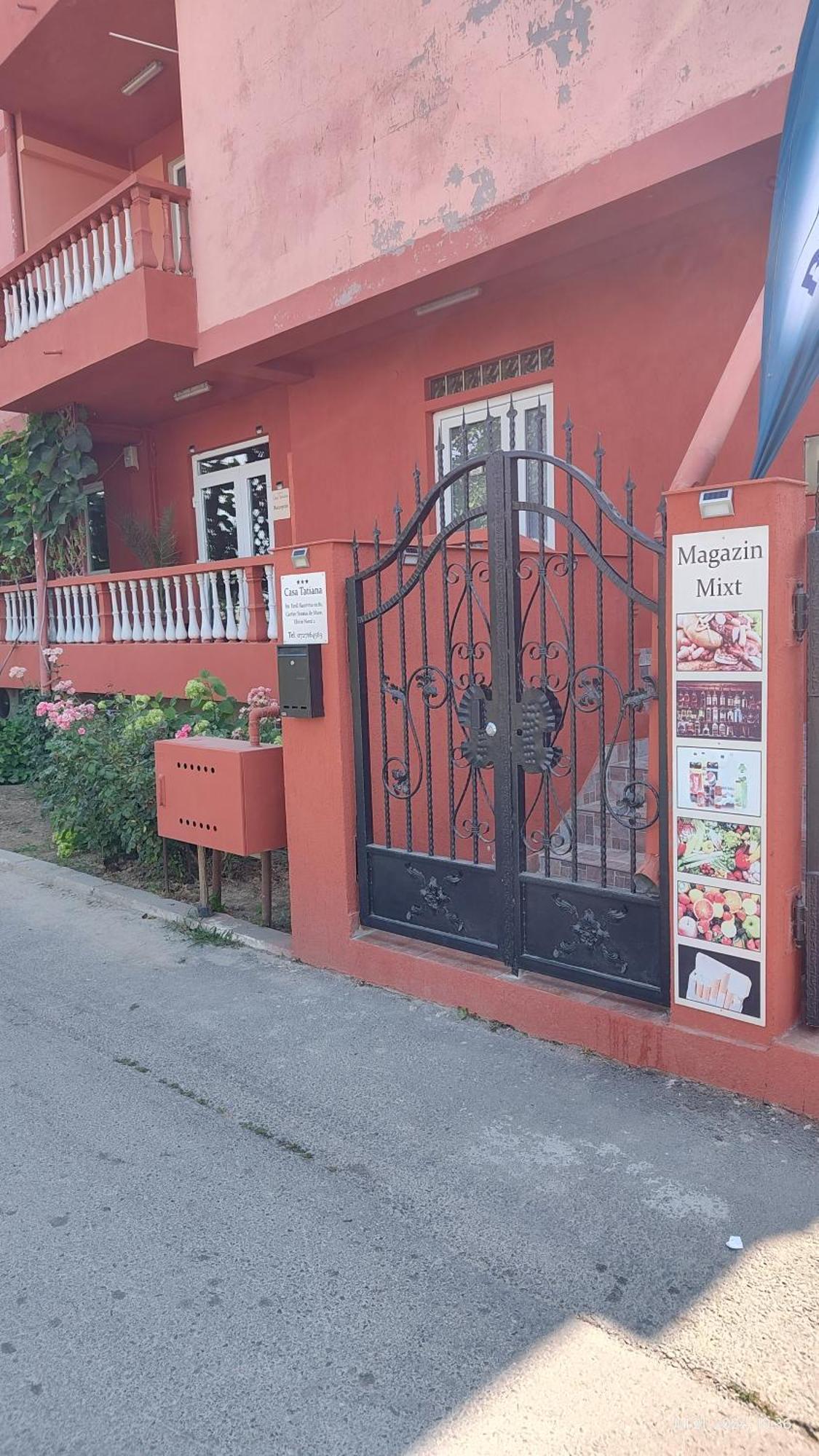 艾福雷诺德 Casa Tatiana酒店 外观 照片
